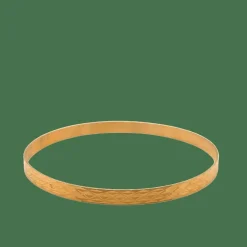 4 Bracelets joncs ciselés en or jaune