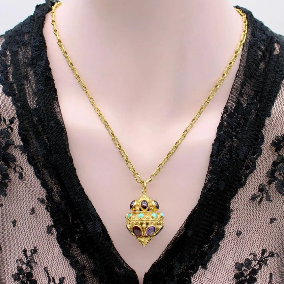 Breloque lanterne vintage extra large en or 18 carats de style étrusque avec pierres incrustées