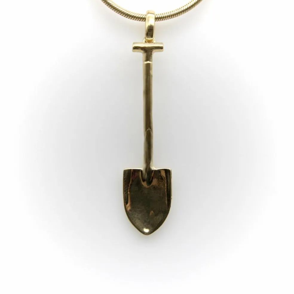 Breloque ou pendentif en forme de pelle en or jaune