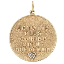 Breloque « Qu'hier Que Demain » des années 70 en or 14 carats et diamants, gage d'amour attribué à Merrin