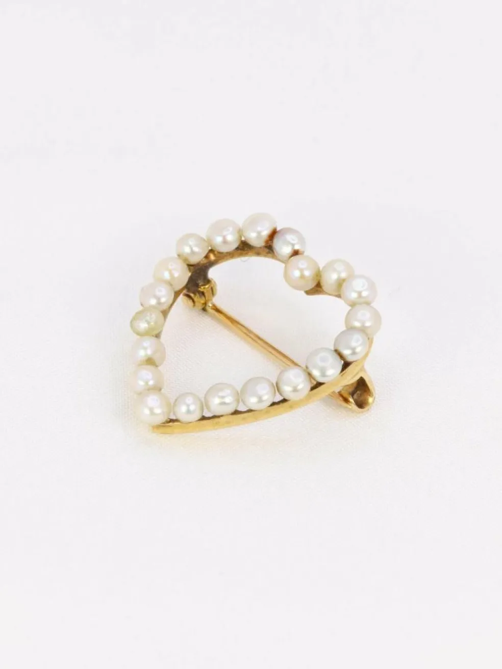 Broche ancienne coeur perles fines or jaune