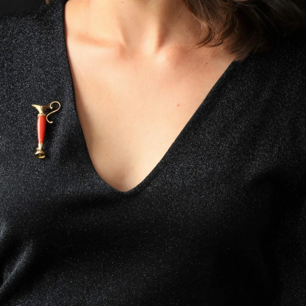 Broche ancienne corail et or