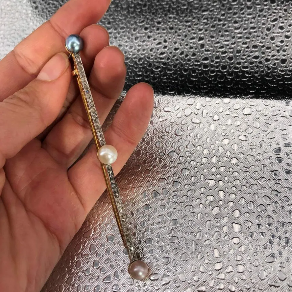 Broche ancienne diamants perles fines