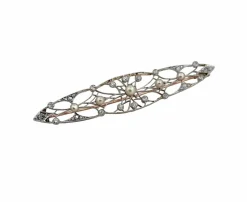 Broche ancienne en or , perles et diamants