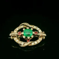 broche ancienne en or jaune avec diamants émeraudes et rubis