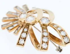 Broche ancienne en or jaune et diamants certificat HRD
