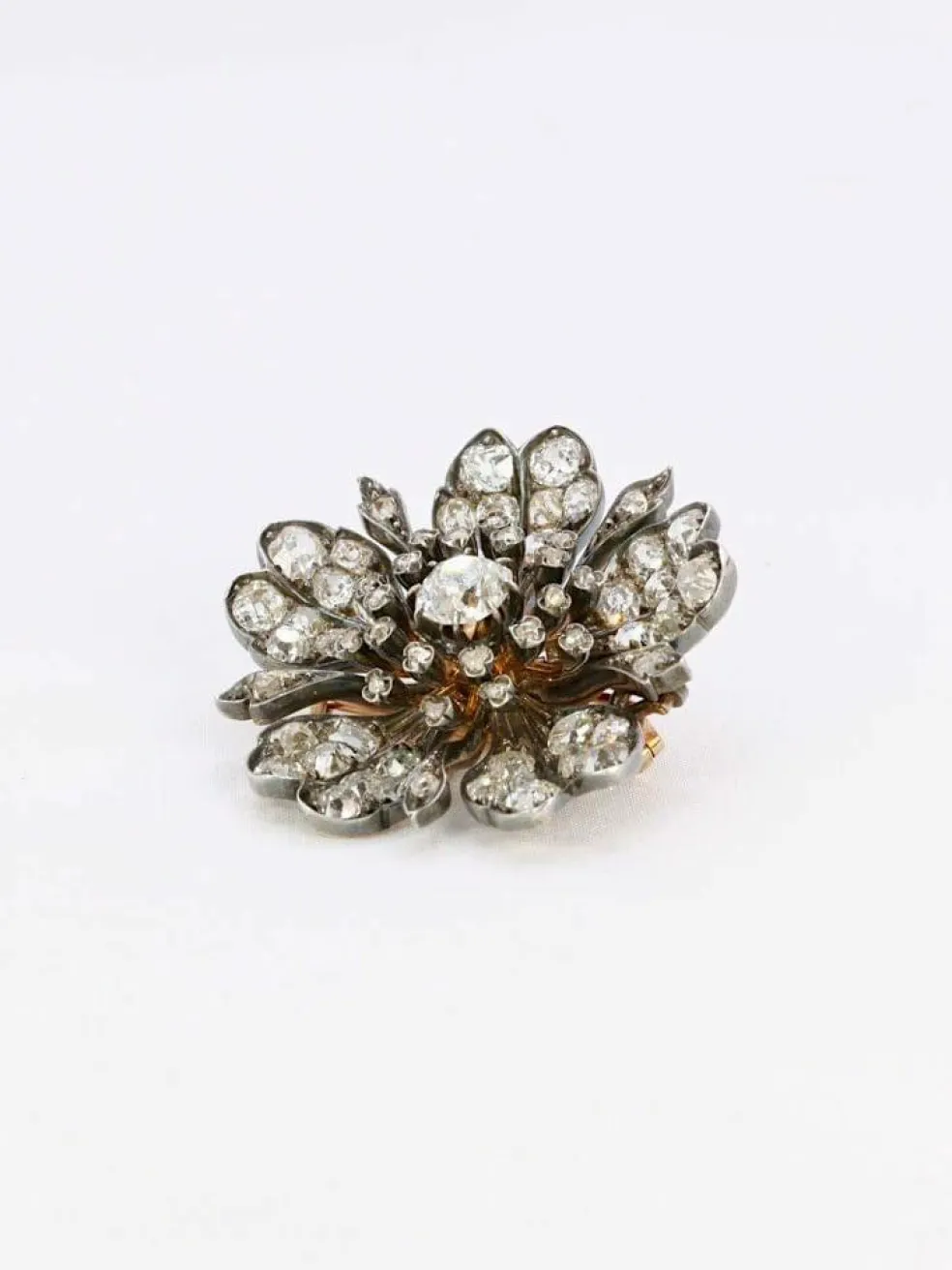 Broche ancienne fleur or argent diamants taille ancienne