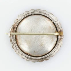 Broche ancienne miniature et perles sur argent
