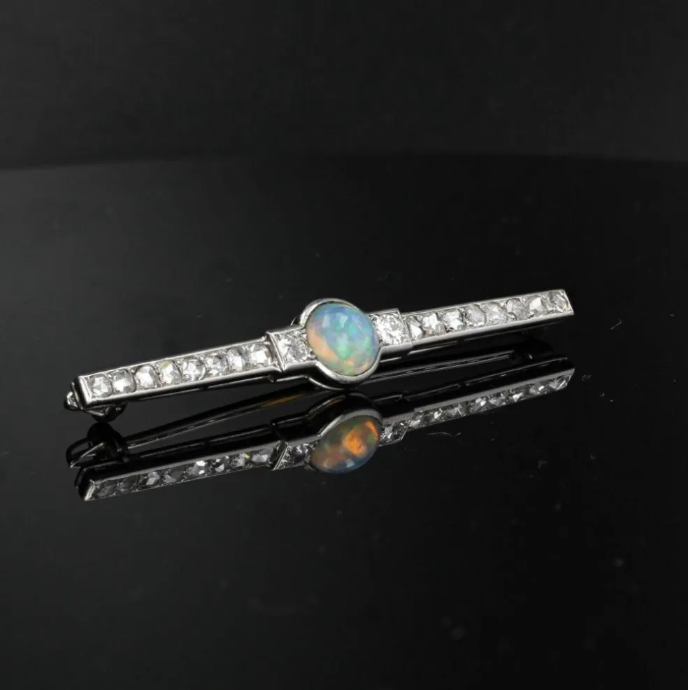 Broche ancienne opale et diamants art déco