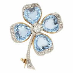 Broche ancienne trèfle spinelles et diamants