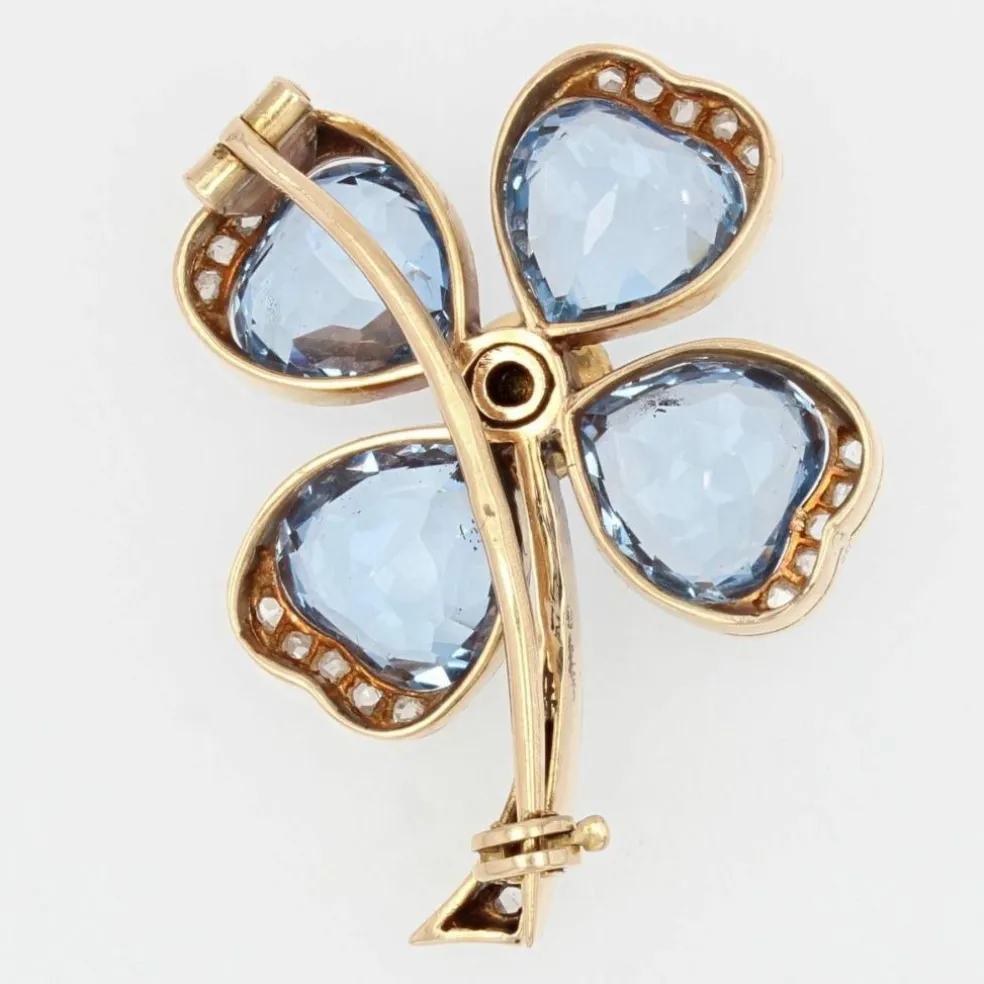 Broche ancienne trèfle spinelles et diamants