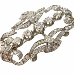 Broche Art Déco, époque 1930-1935, en or 18 carats avec diamants