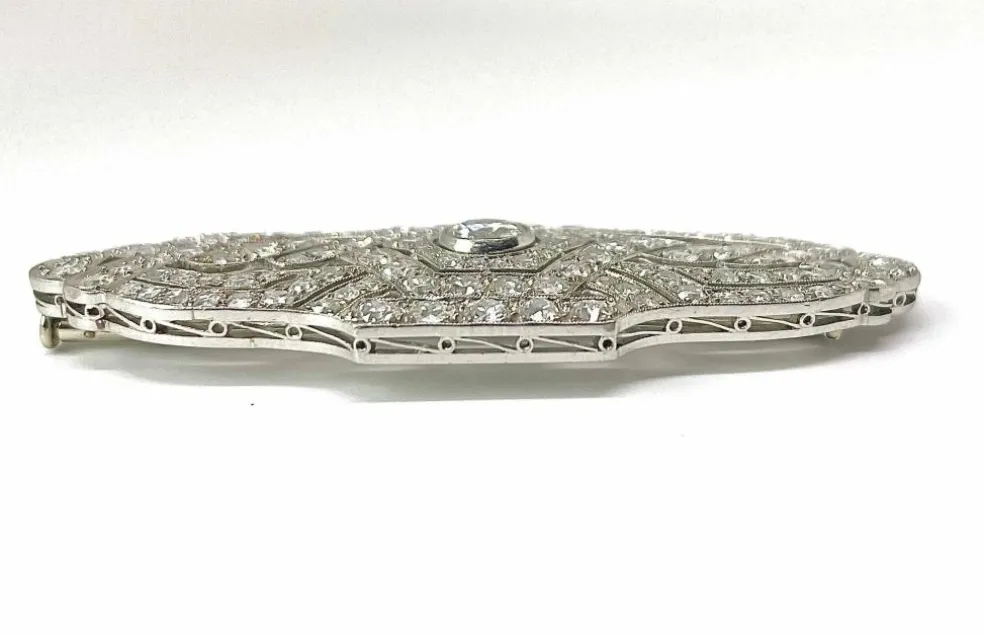 Broche Art Deco platine et diamants