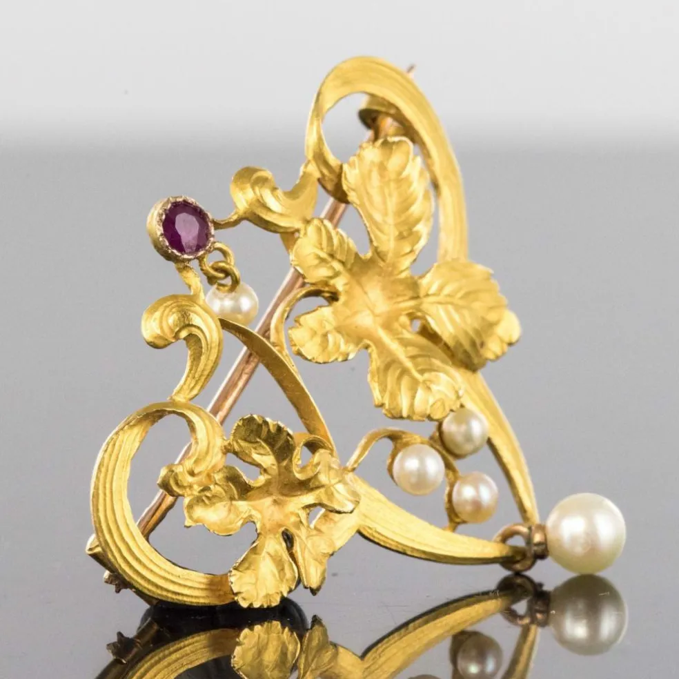 Broche art nouveau rubis perles