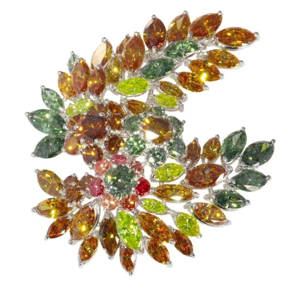 Broche avec Diamants