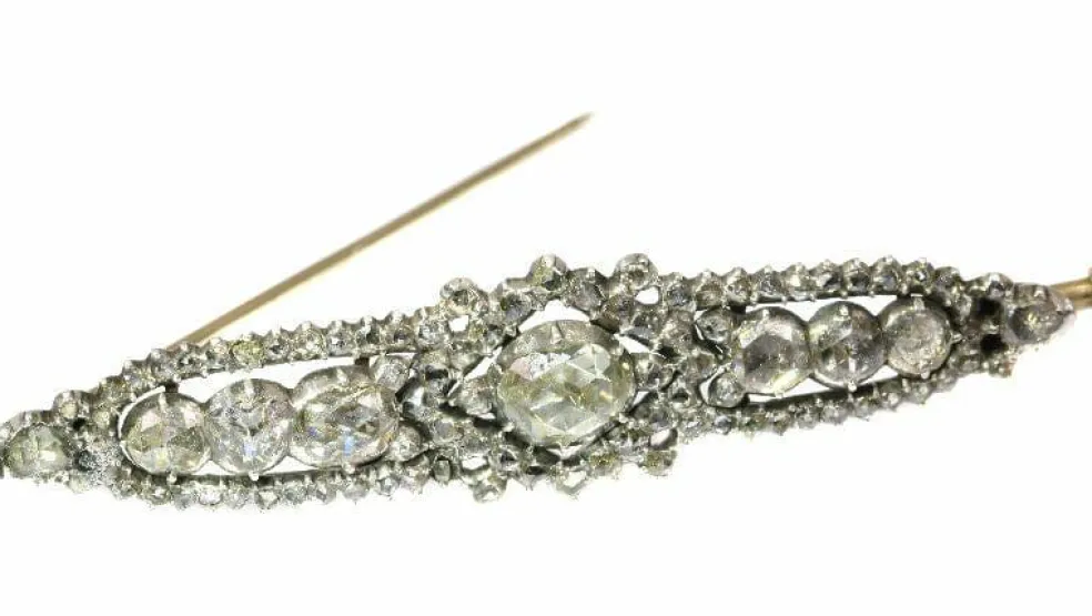 Broche barrette en diamant