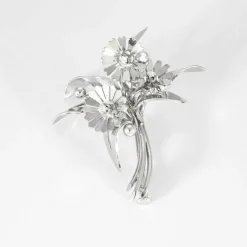 Broche bouquet en or blanc et jaune