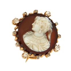 Broche camée, agate, diamants