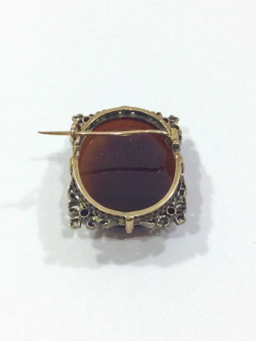 Broche Camée Cornaline