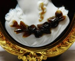 Broche Camée Flora Onyx