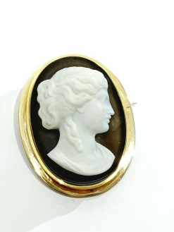 Broche camée or rose et agate