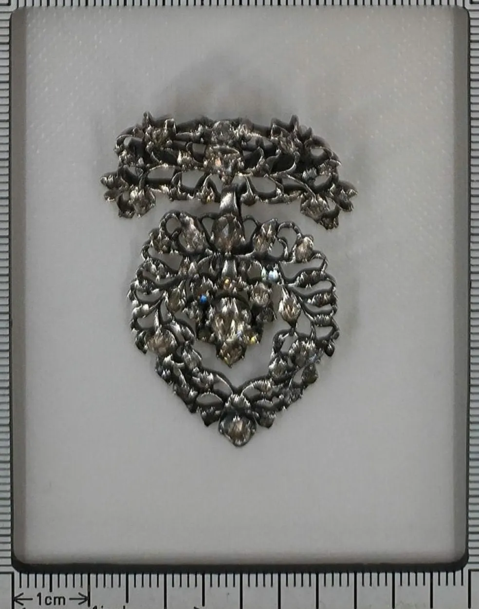 Broche coeur flamand Diamants 18ème siècle