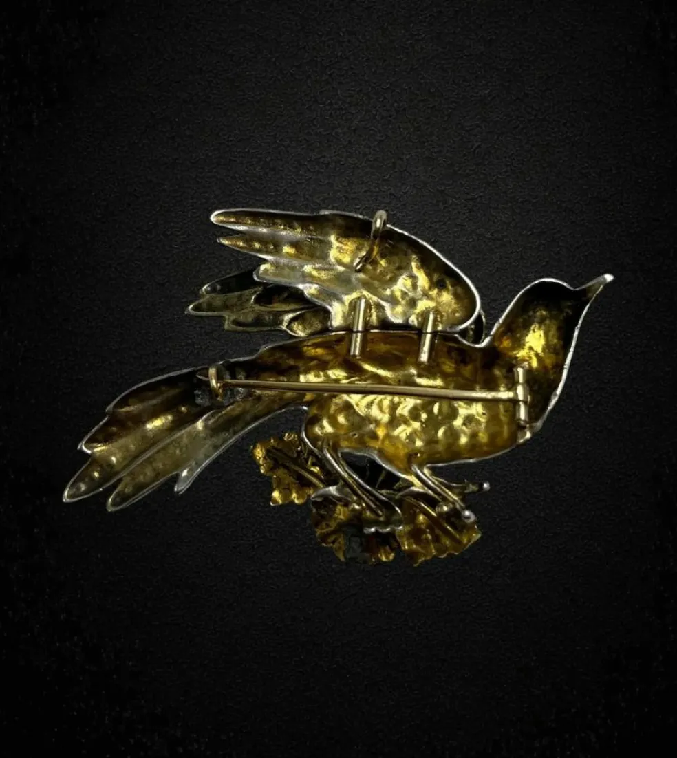 Broche colombe avec micro perles et turquoise