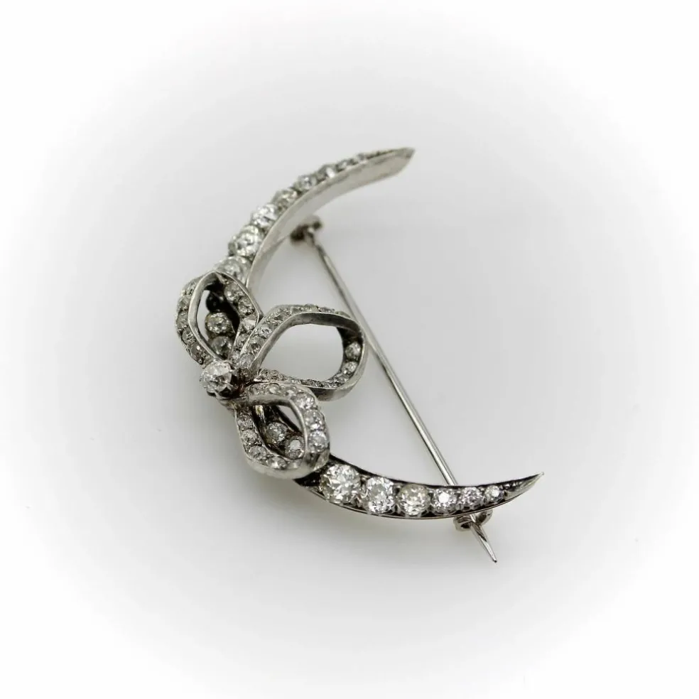 Broche croissant de lune en diamant