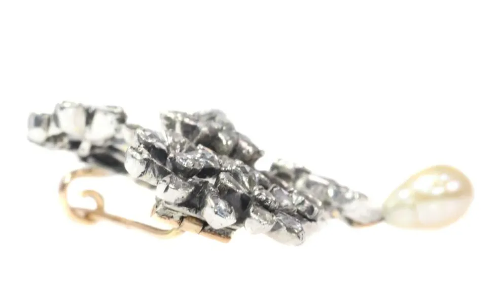 Broche diamant