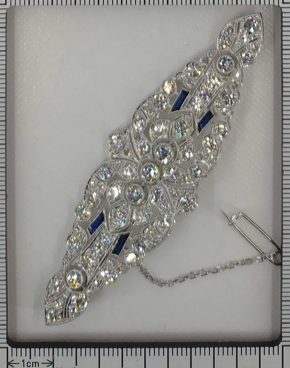 Broche diamant Art Déco