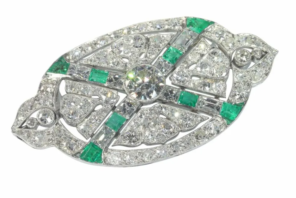 Broche diamant et émeraude