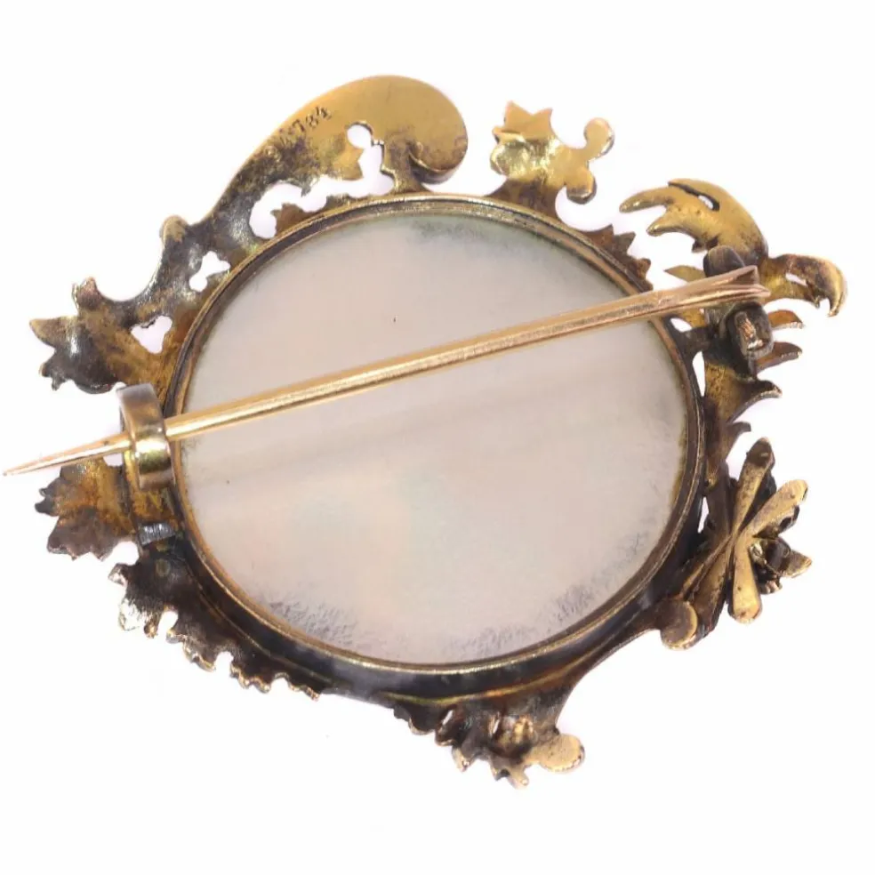 Broche, diamant, or