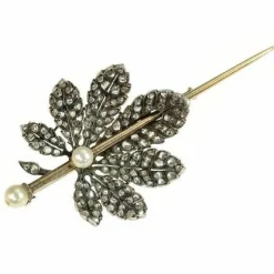 Broche diamant, perle