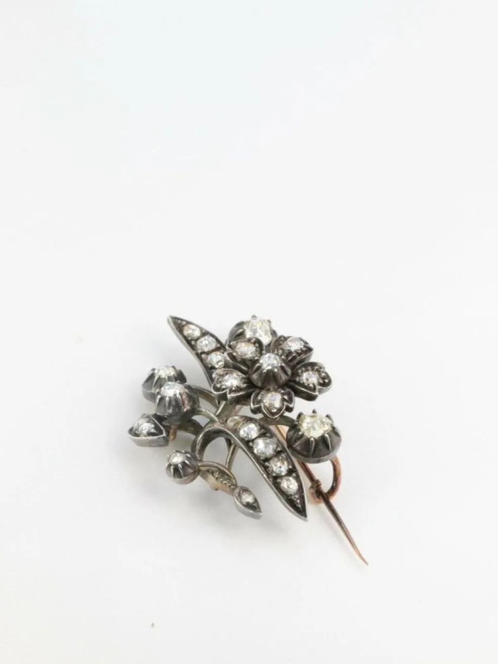 Broche Diamants