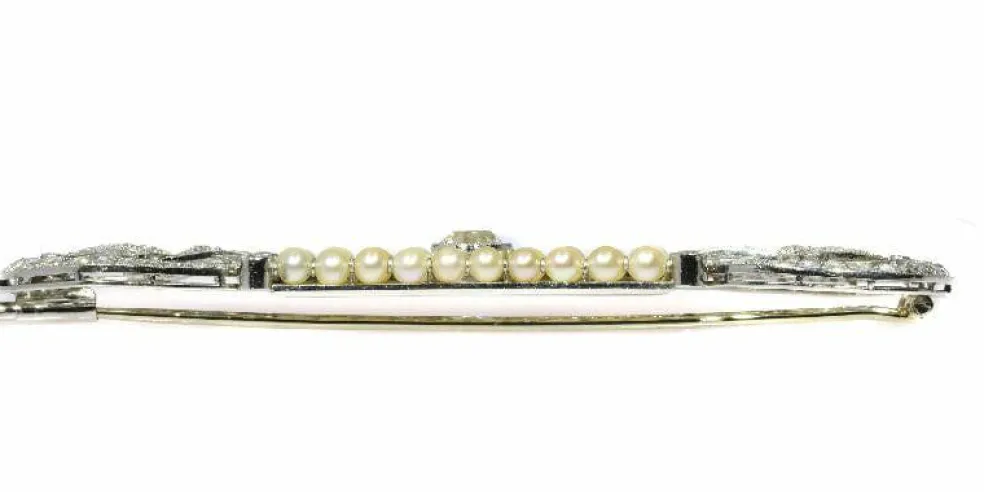 Broche diamants et perles