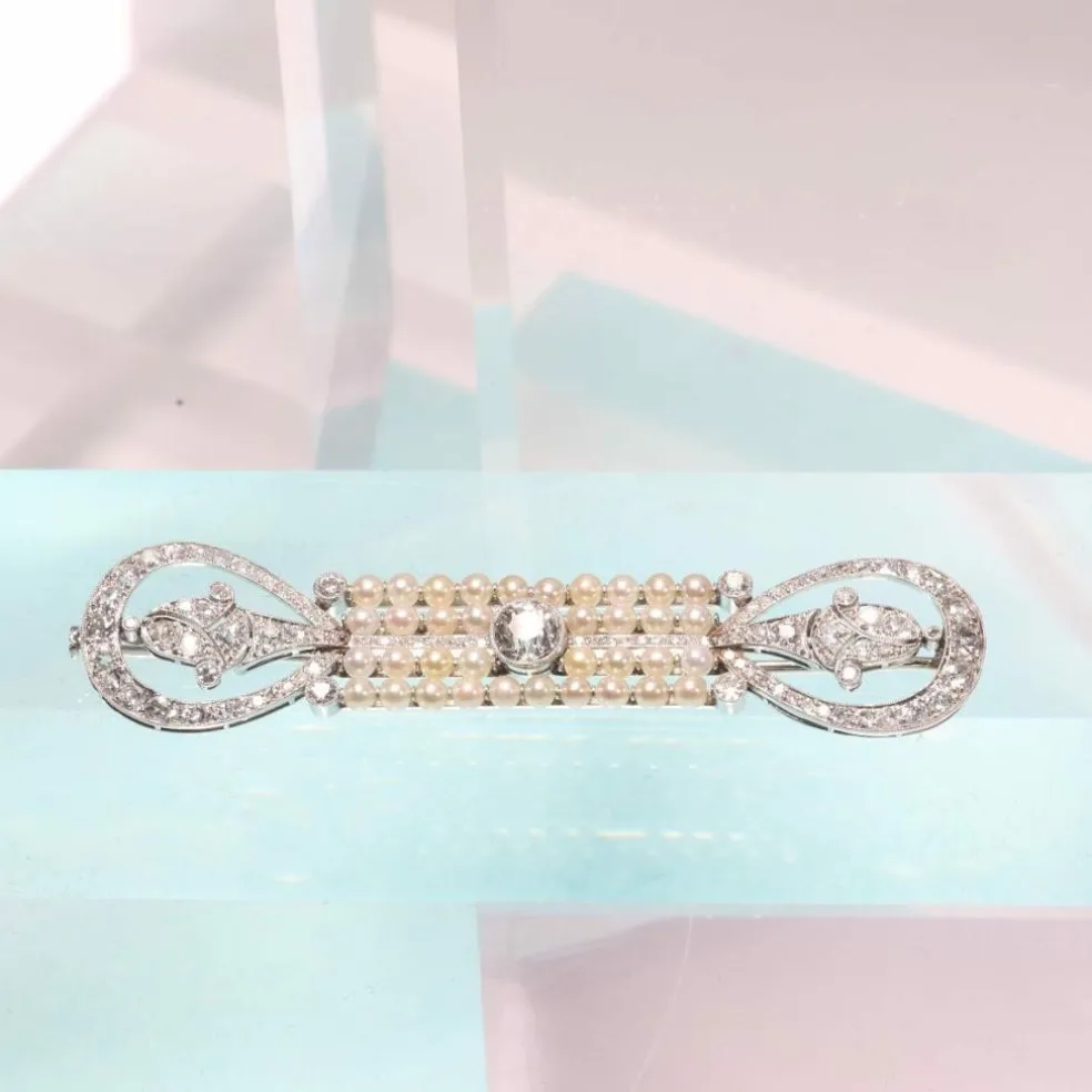 Broche diamants et perles
