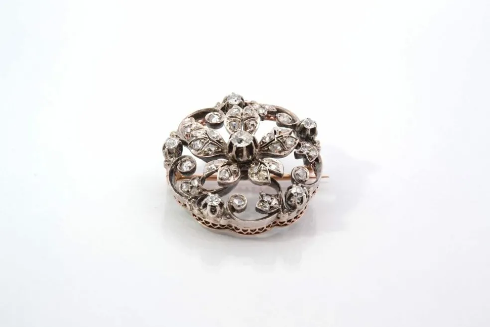 Broche 19e sertie de diamants or et argent