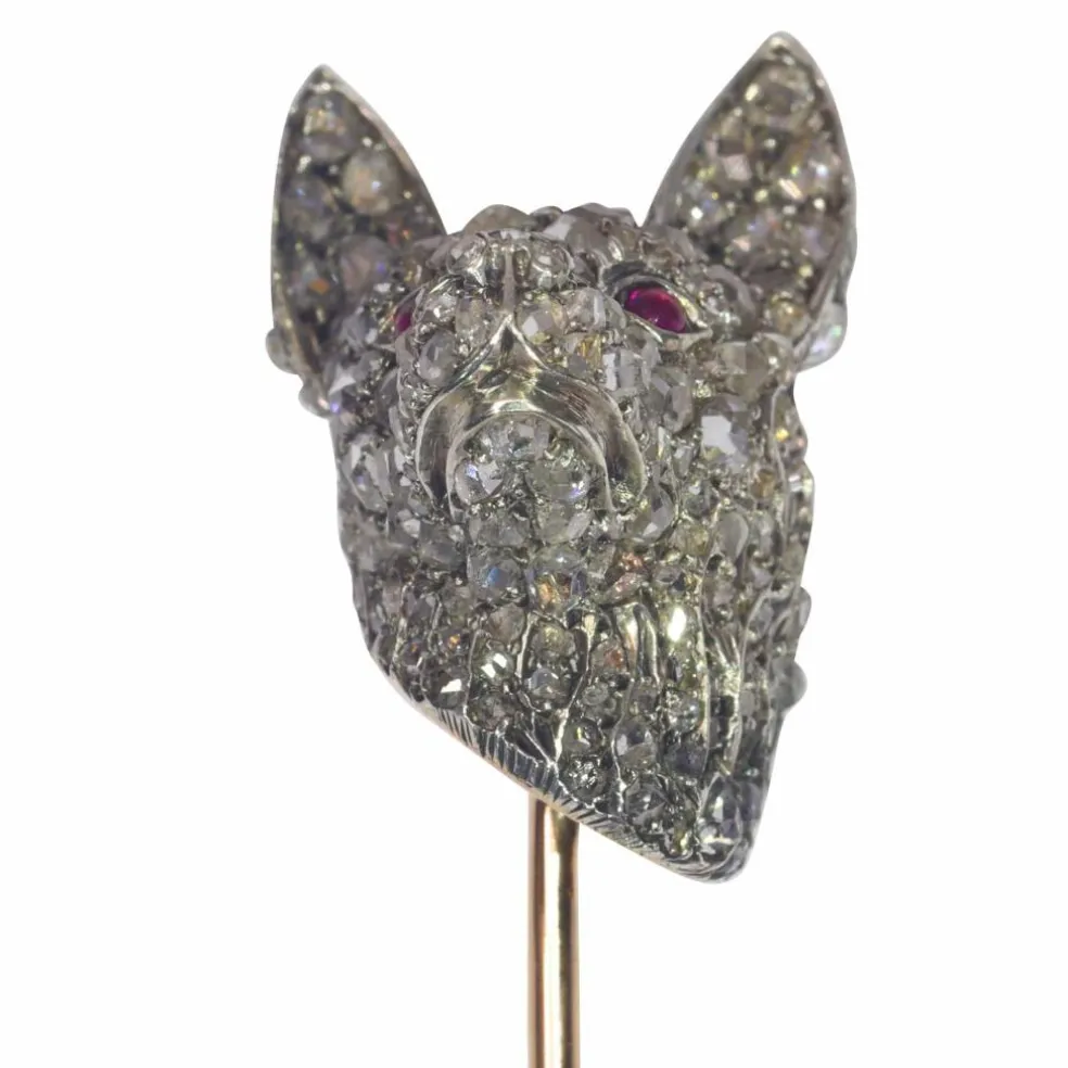 Broche en diamant