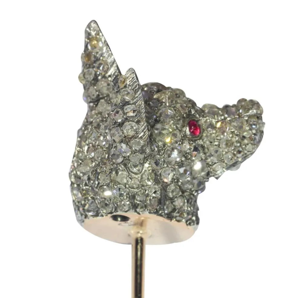 Broche en diamant