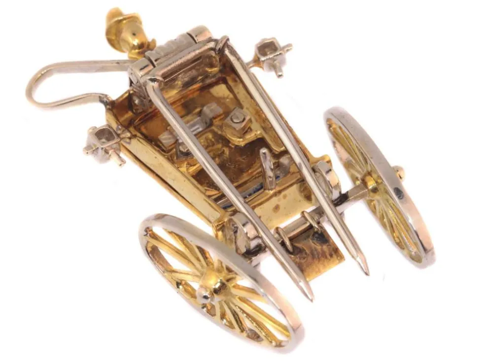 Broche en or