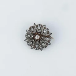 Broche en or, argent