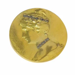 Broche en or avec diamant