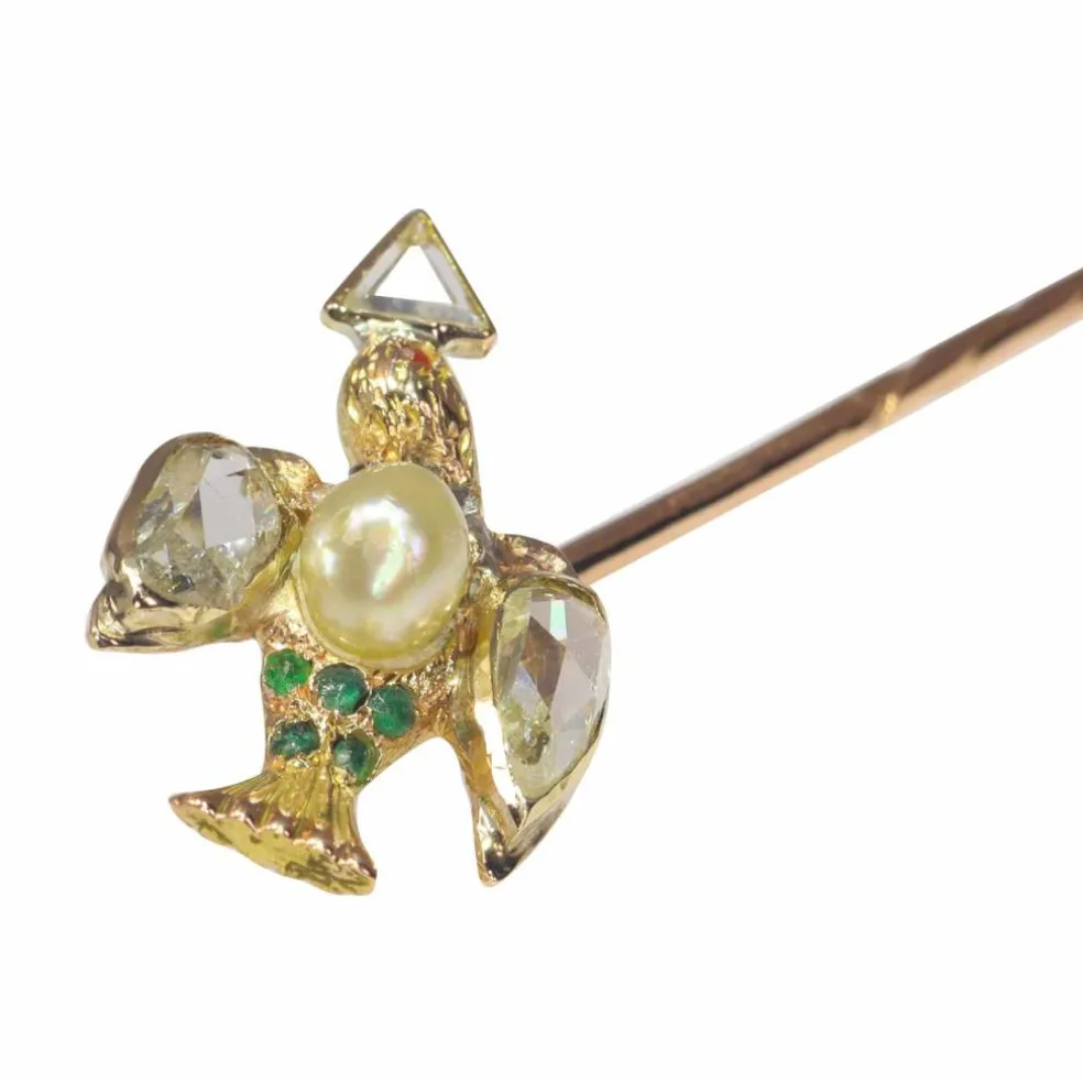 Broche en or avec diamants