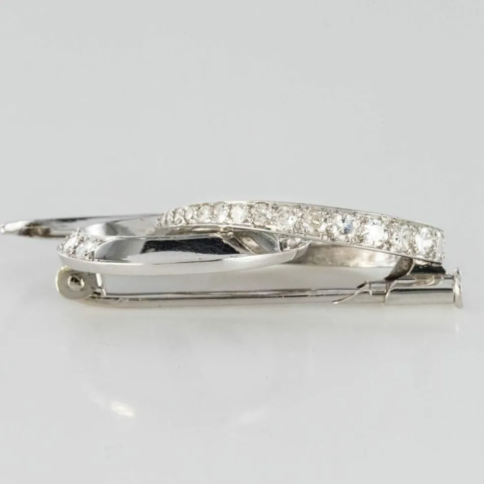 Broche en or blanc et diamants