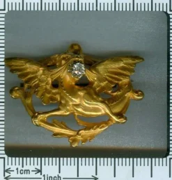Broche en or, diamant