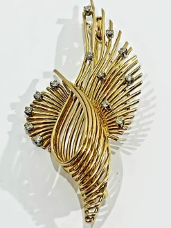 Broche en or et diamants