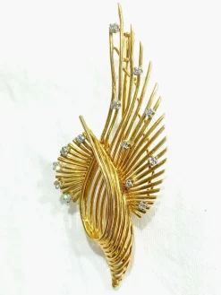 Broche en or et diamants