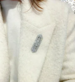Broche en platine et diamants