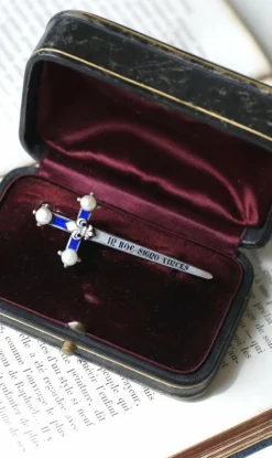 Broche Epée Ancienne Perles Fines