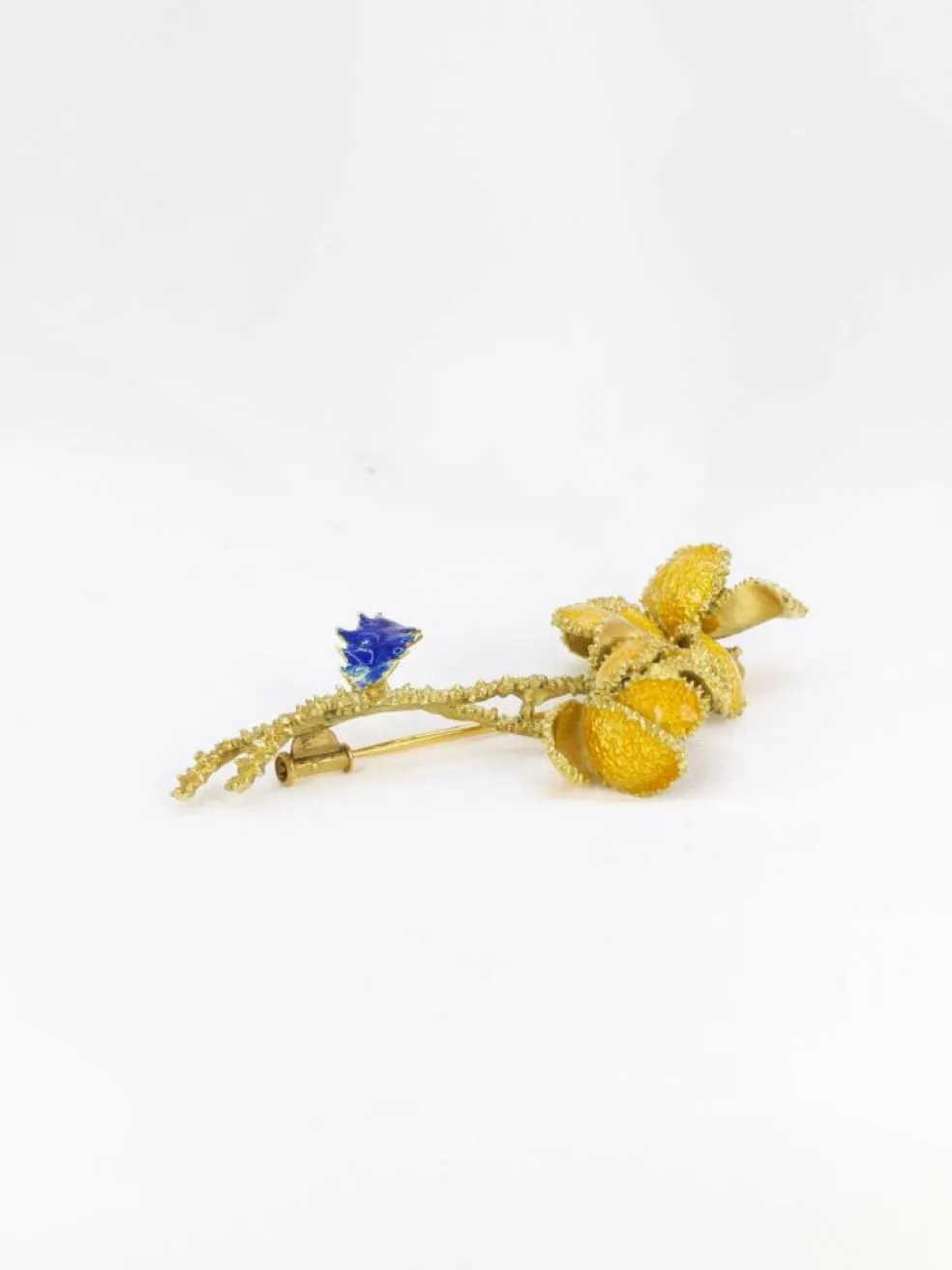 Broche fleur années 70 or jaune émail